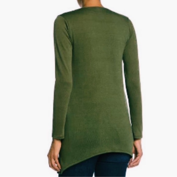 Go Couture Olive Camo High-Low Long Sleeve Handkerchief Tunic Sweater Top Size S - Picture 2 of 7